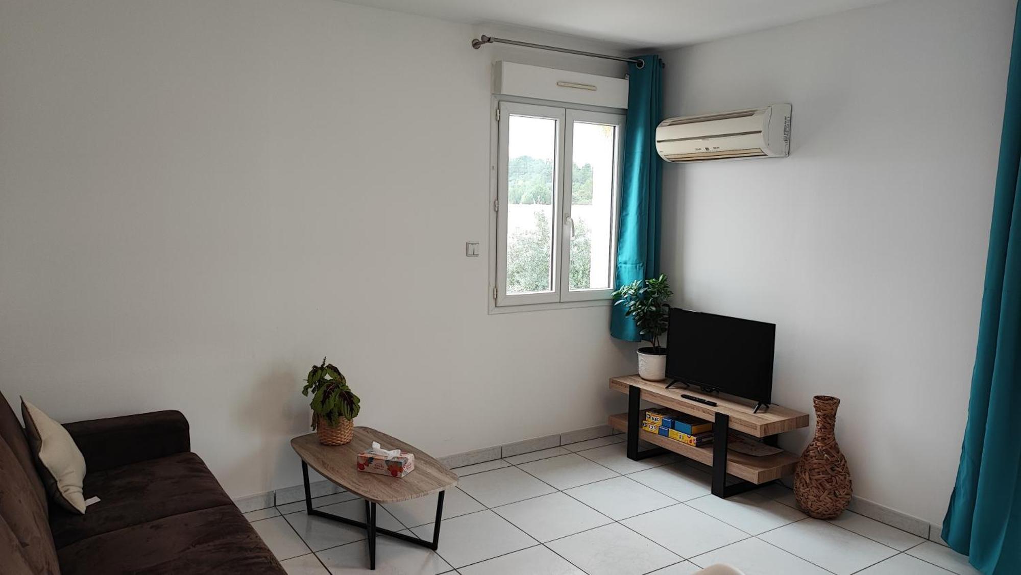 Appartement Cosy Uchaud Exterior foto